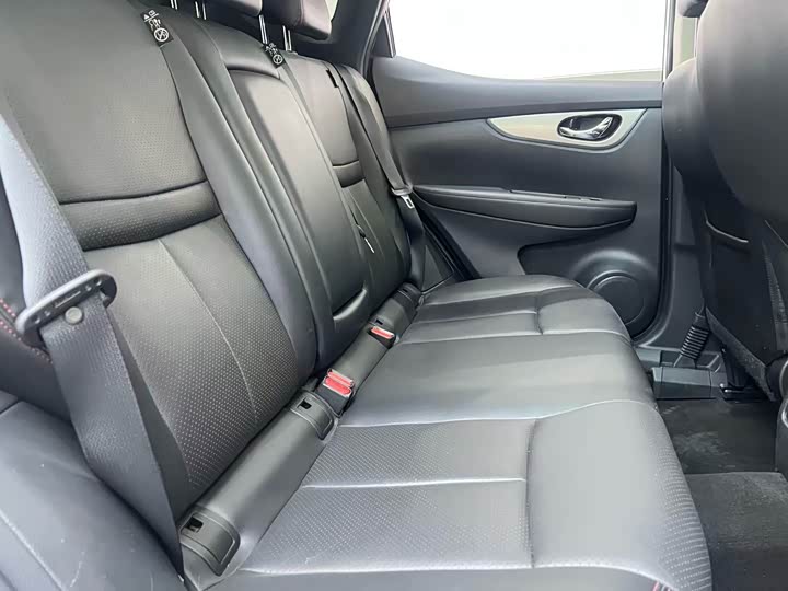 Фото 7 - Nissan Qashqai