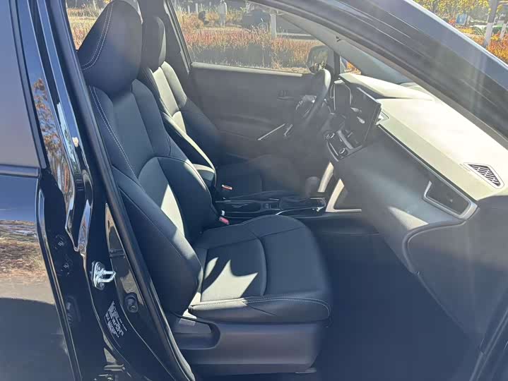 Фото 17 - Toyota Frontlander