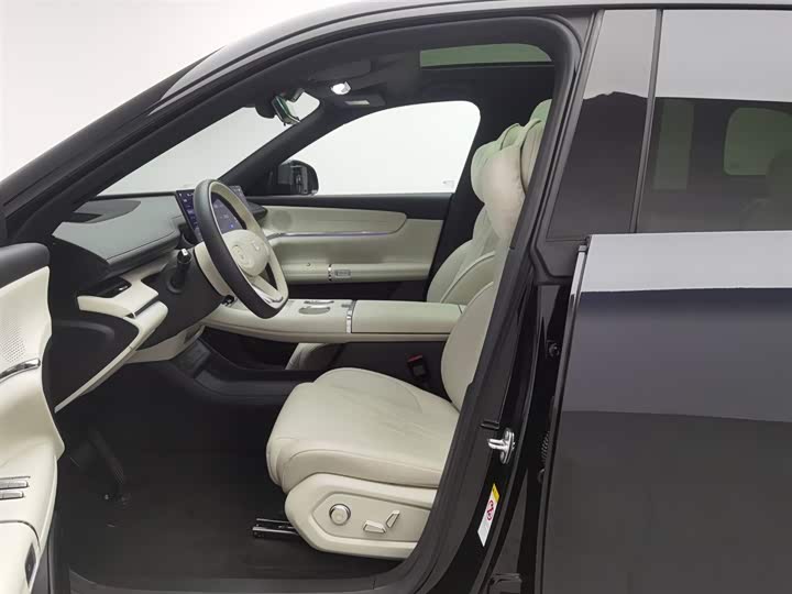 Фото 10 - Changan Qiyuan (Nevo) Q07