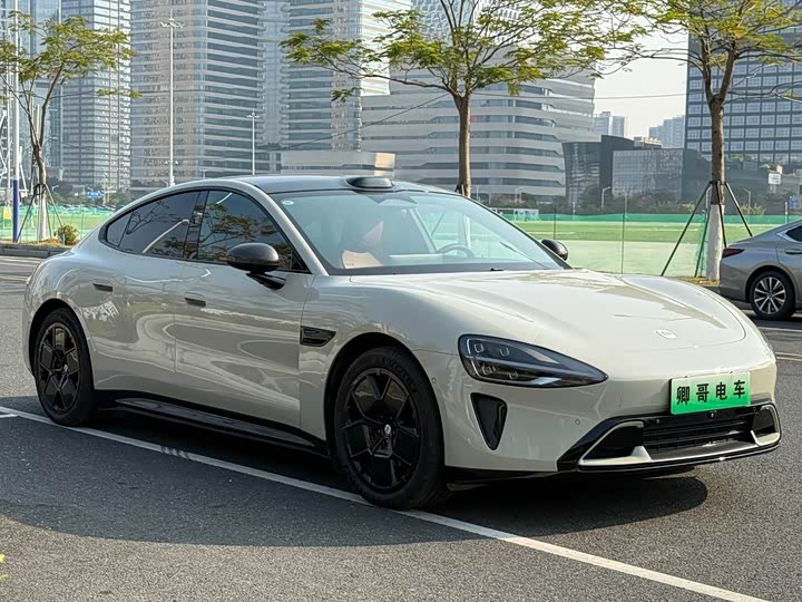 Фото 3 - Xiaomi SU7