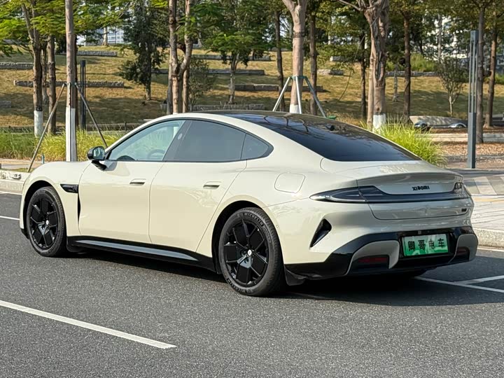 Фото 4 - Xiaomi SU7