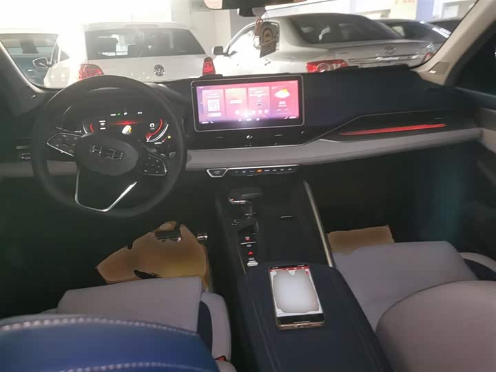 Фото 10 - Geely Preface