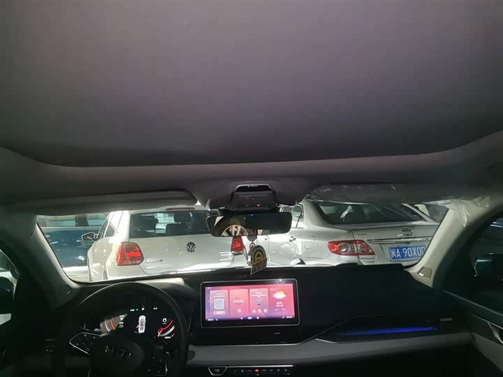 Фото 18 - Geely Preface