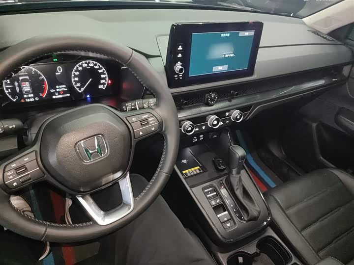 Фото 10 - Honda CR-V