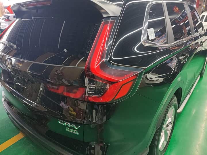 Фото 8 - Honda CR-V