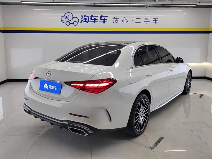 Фото 3 - Mercedes-Benz C-Class