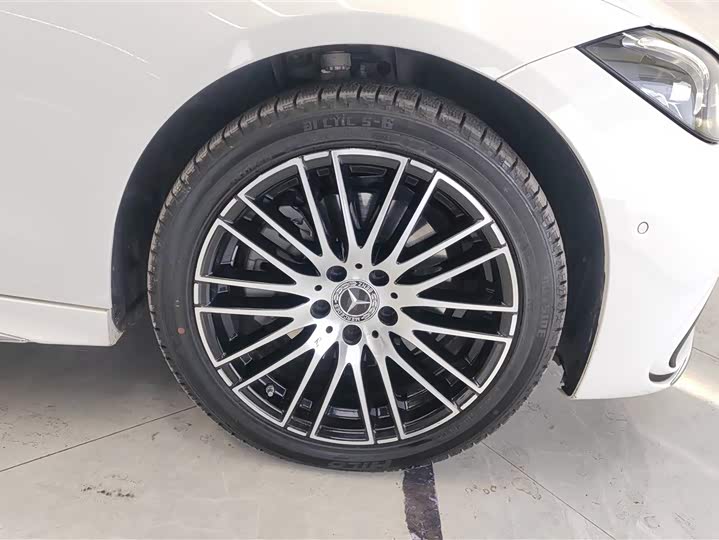 Фото 6 - Mercedes-Benz C-Class