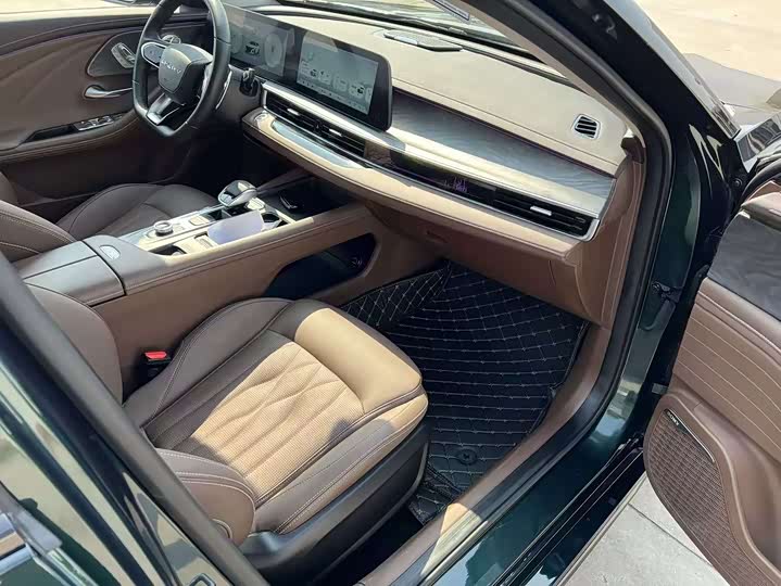 Фото 10 - Chery Arrizo 8