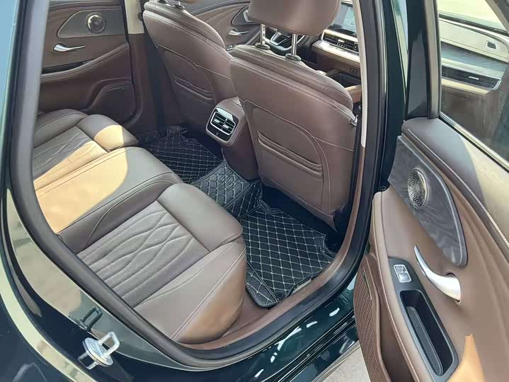 Фото 11 - Chery Arrizo 8