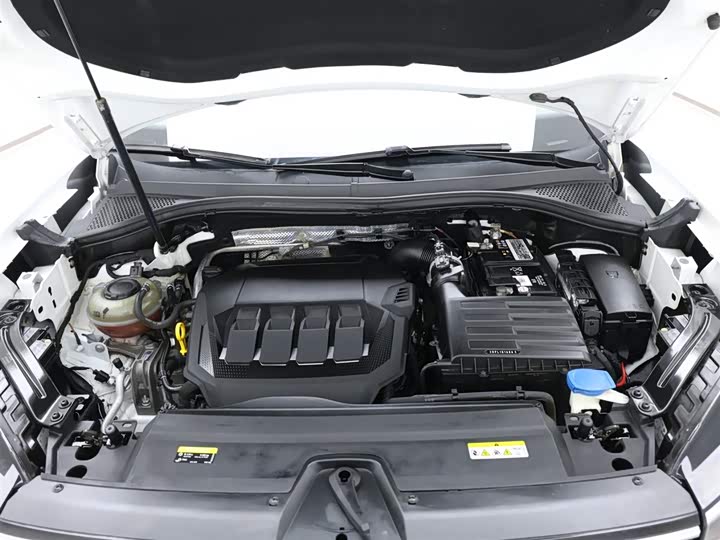 Фото 17 - Volkswagen Tayron