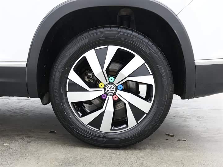 Фото 9 - Volkswagen Tayron