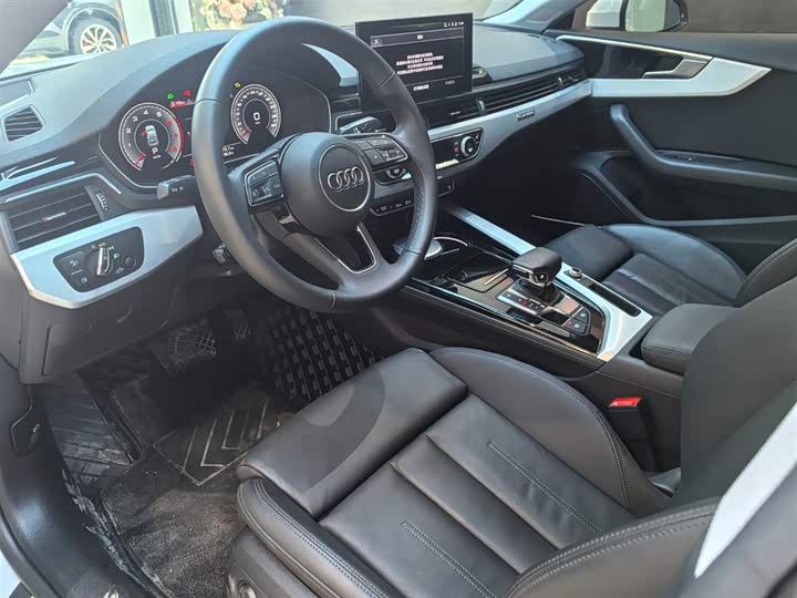 Фото 13 - Audi A5