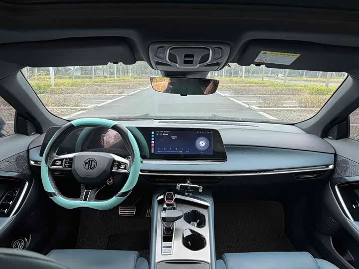 Фото 8 - MG Motor 7