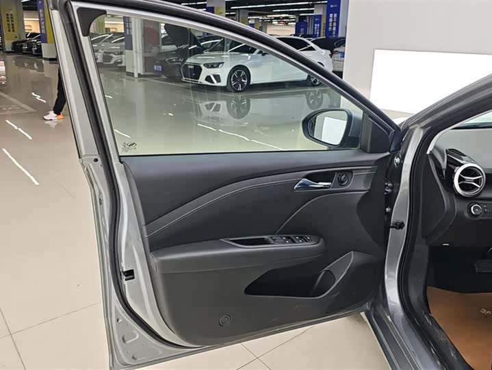 Фото 7 - Chevrolet Monza