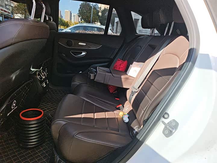 Фото 15 - Mercedes-Benz GLC-Class