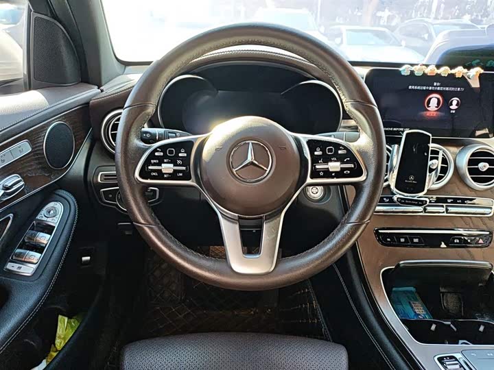 Фото 3 - Mercedes-Benz GLC-Class