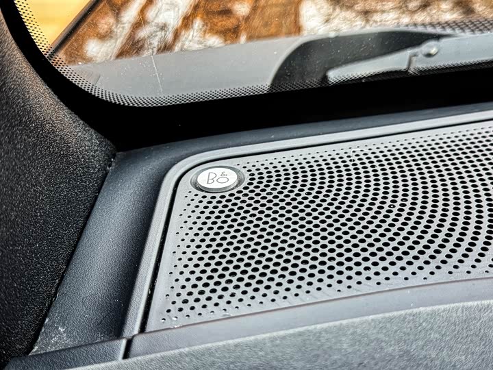 Фото 15 - Ford Bronco