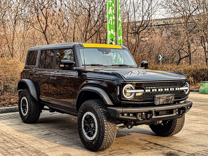 Фото 4 - Ford Bronco