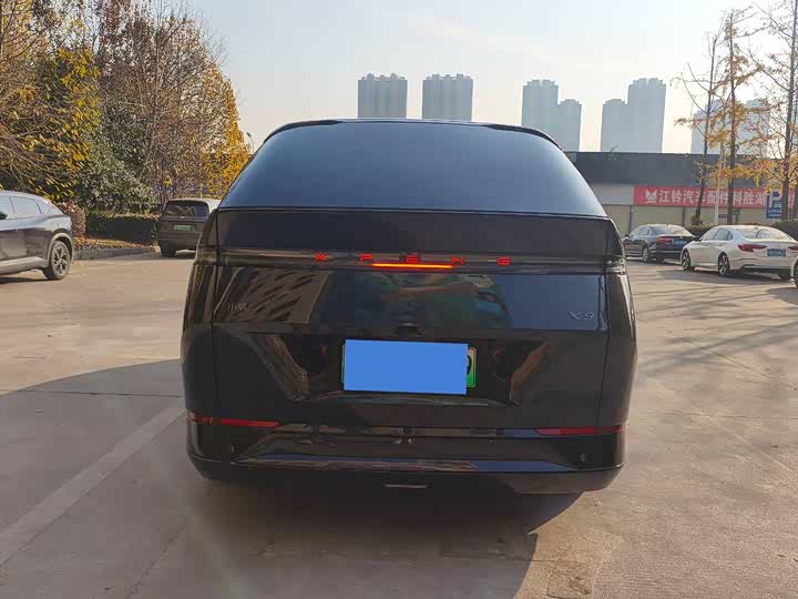 Фото 5 - XPeng X9