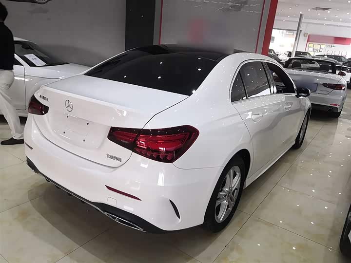 Фото 7 - Mercedes-Benz A-Class