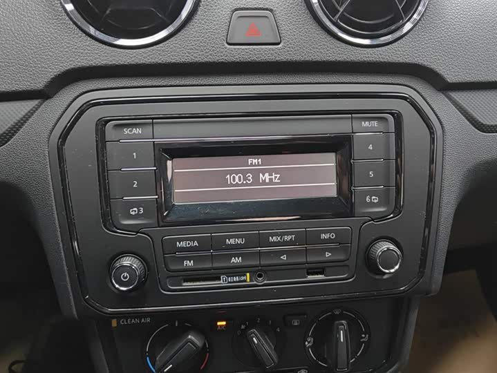 Фото 13 - Jetta VA3