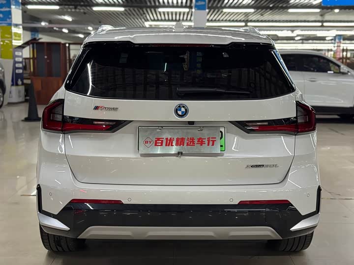 Фото 6 - BMW iX1