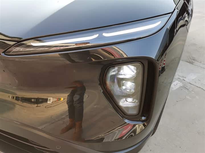 Фото 24 - Nio ES6