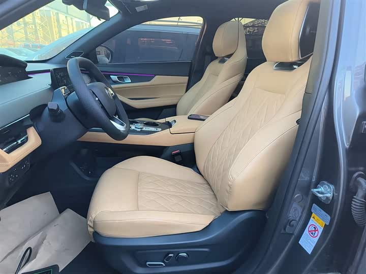 Фото 15 - Changan UNI-K