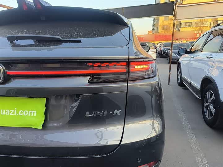Фото 8 - Changan UNI-K