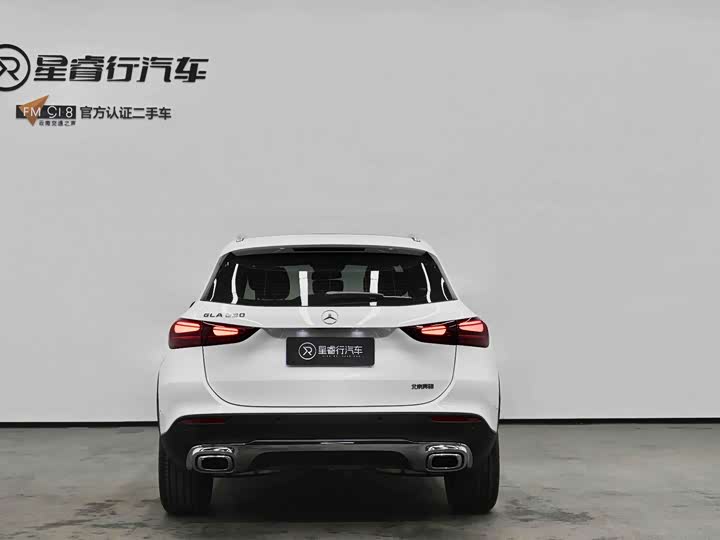 Фото 2 - Mercedes-Benz GLA-Class