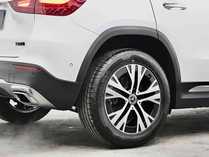 Фото 7 - Mercedes-Benz GLA-Class