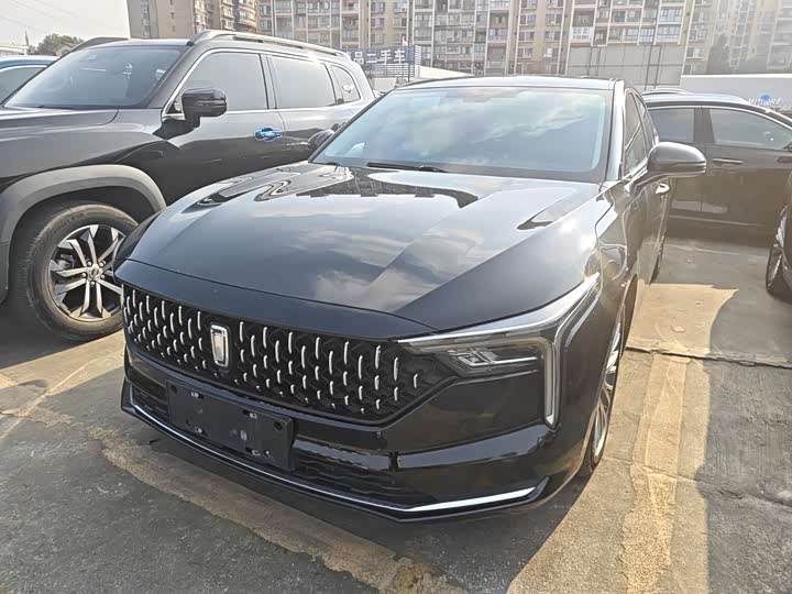 Фото 1 - Bestune B70