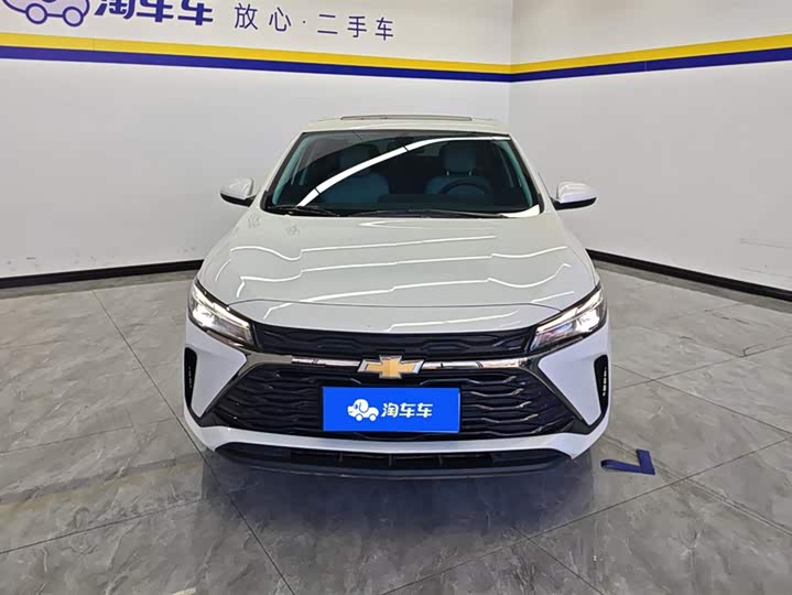 Фото 2 - Chevrolet Monza