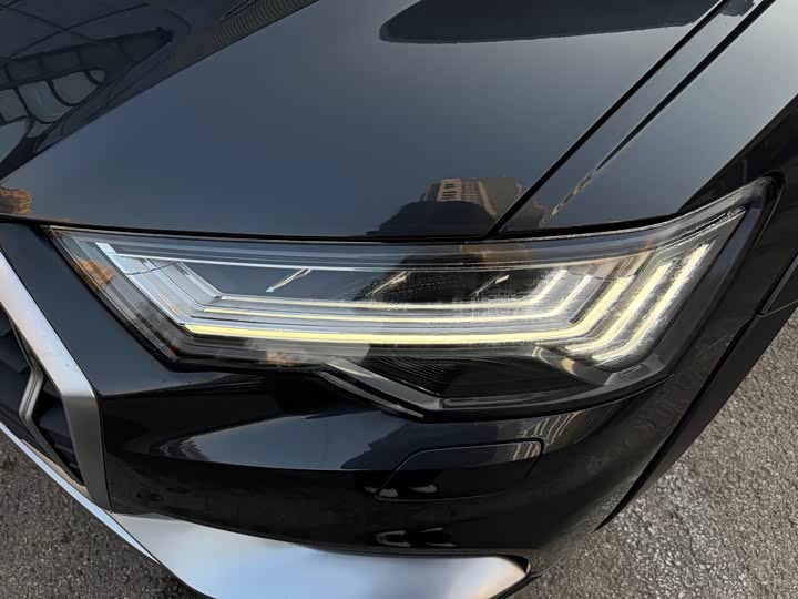 Фото 21 - Audi A6