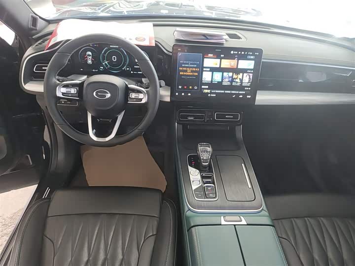 Фото 10 - GAC Trumpchi GS8