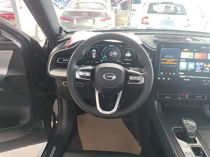 Фото 11 - GAC Trumpchi GS8