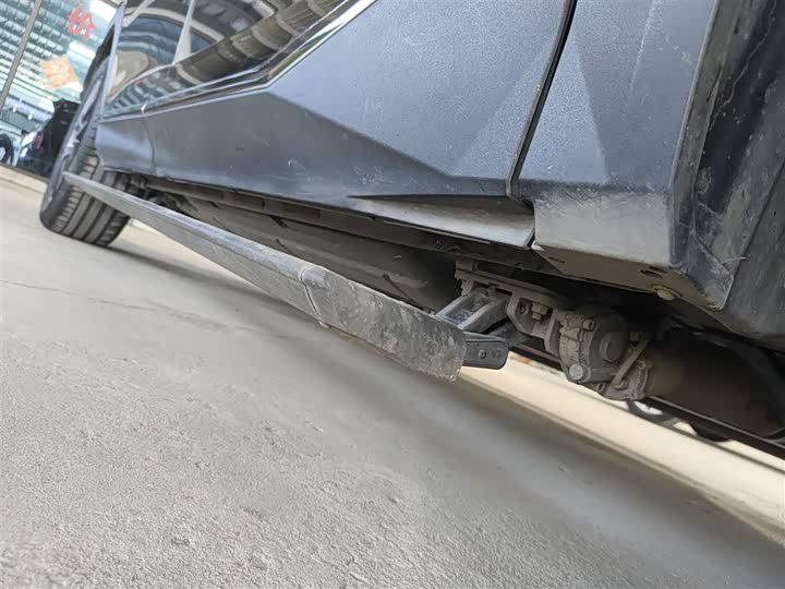 Фото 21 - GAC Trumpchi GS8