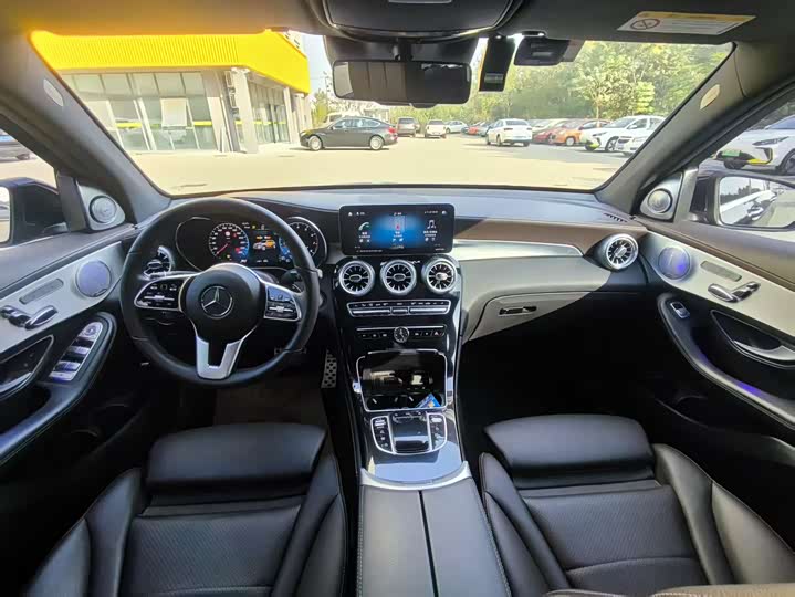 Фото 9 - Mercedes-Benz GLC-Class