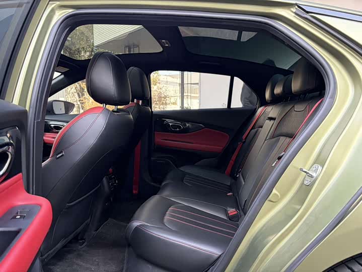 Фото 10 - GAC Trumpchi Empow R