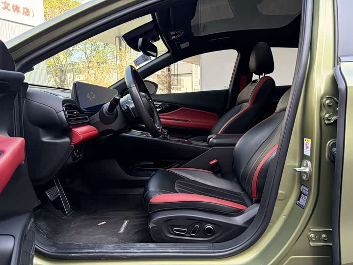 Фото 8 - GAC Trumpchi Empow R