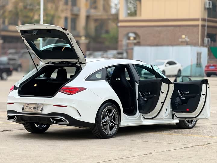 Фото 11 - Mercedes-Benz CLA-Class