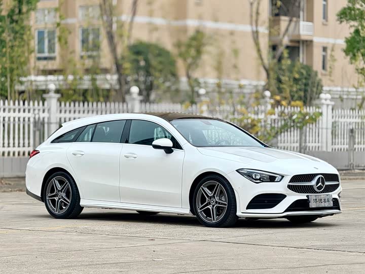 Фото 4 - Mercedes-Benz CLA-Class