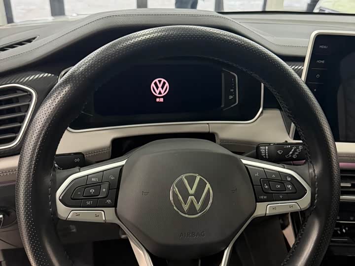 Фото 18 - Volkswagen Tayron