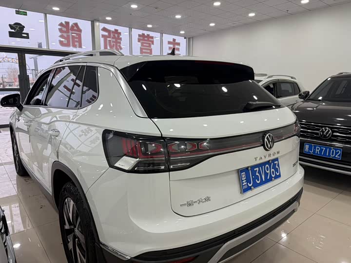 Фото 9 - Volkswagen Tayron