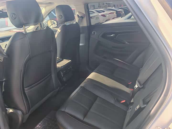 Фото 8 - Land Rover Range Rover Evoque L