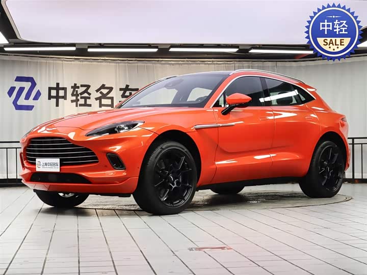 Фото 1 - Aston Martin DBX