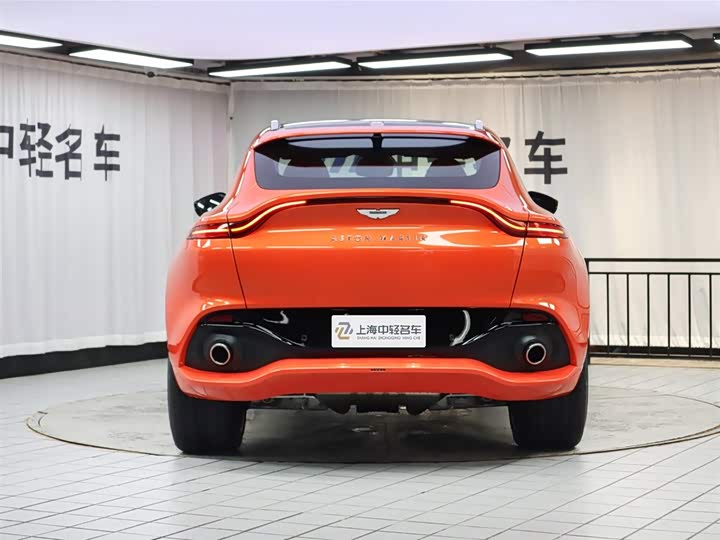 Фото 23 - Aston Martin DBX