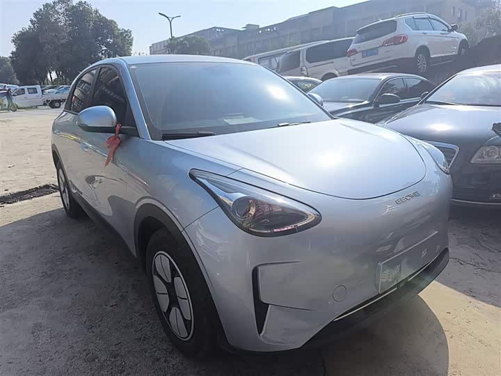 Фото 4 - Geely Galaxy Geome