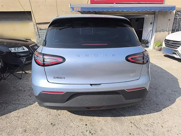 Фото 6 - Geely Galaxy Geome