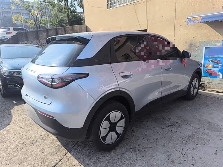 Фото 7 - Geely Galaxy Geome